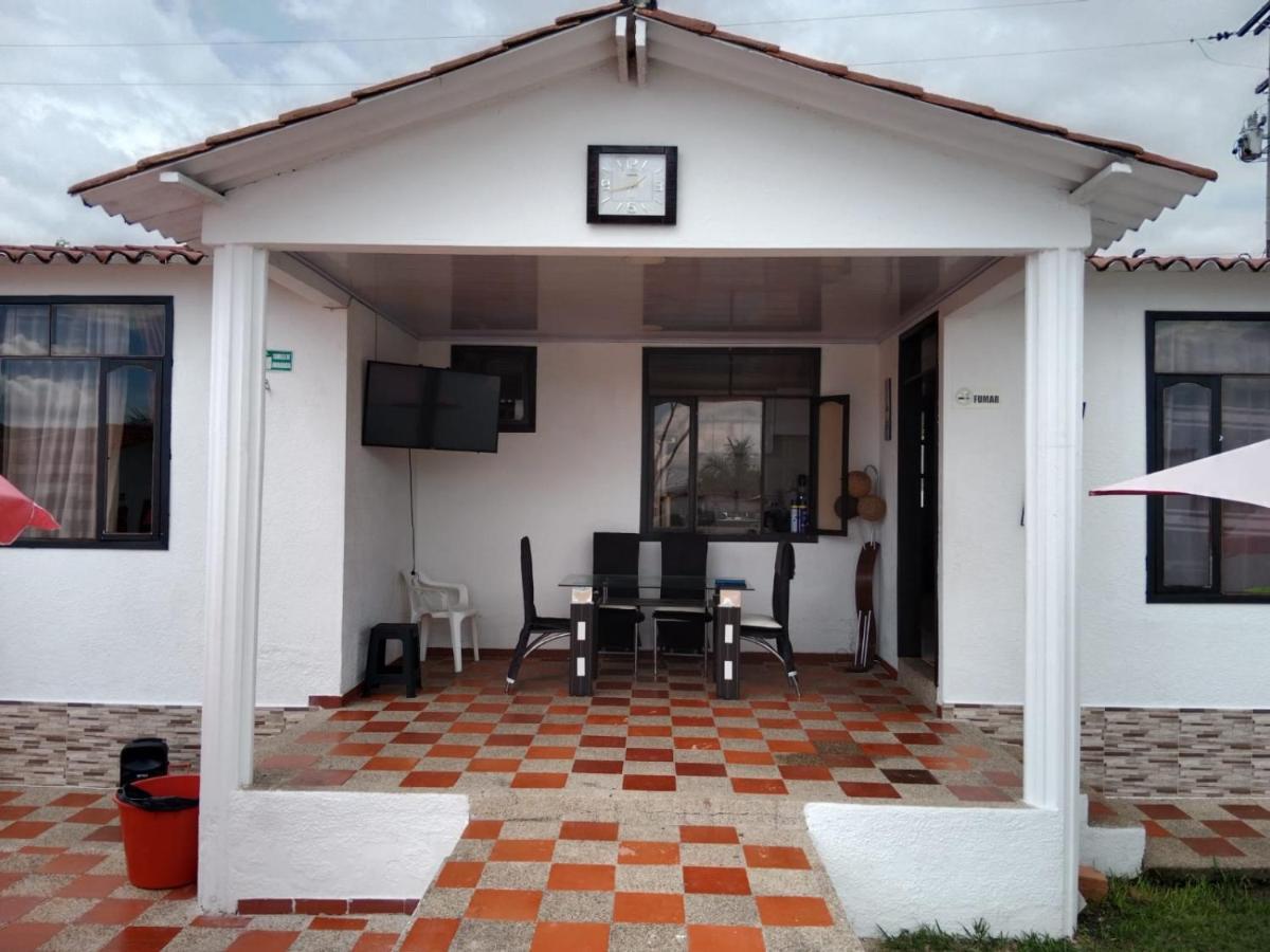 Ines R Villa Chinauta